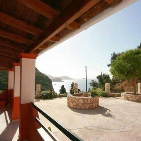 Paleopalace Paleokastritsa Exterior photo