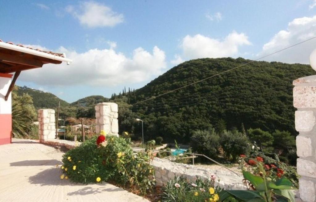 Paleopalace Paleokastritsa Exterior photo